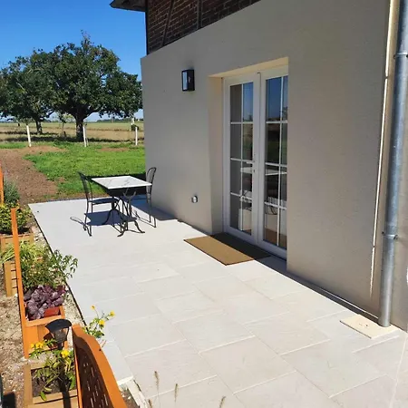 Le Loft D'adrien, Ode A La Douc'eure, Classe 3 Etoiles, Accueil Velo *