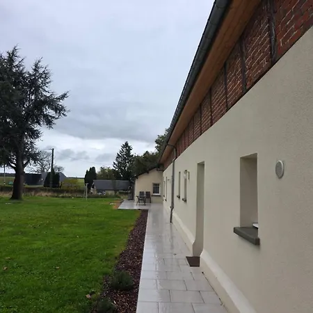 Le Loft D'adrien, Ode A La Douc'eure, Classe 3 Etoiles, Accueil Velo Beauficel-en-Lyons
